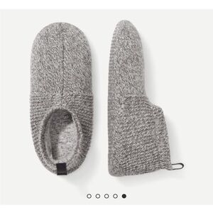 NWT Bombas The Gripper Slipper Size Small